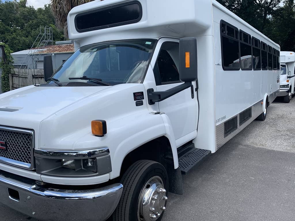 The Executive Party Bus Gallery 1