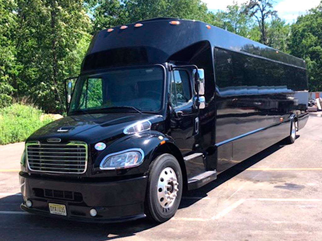 The Land Yacht Party Bus Gallery 1